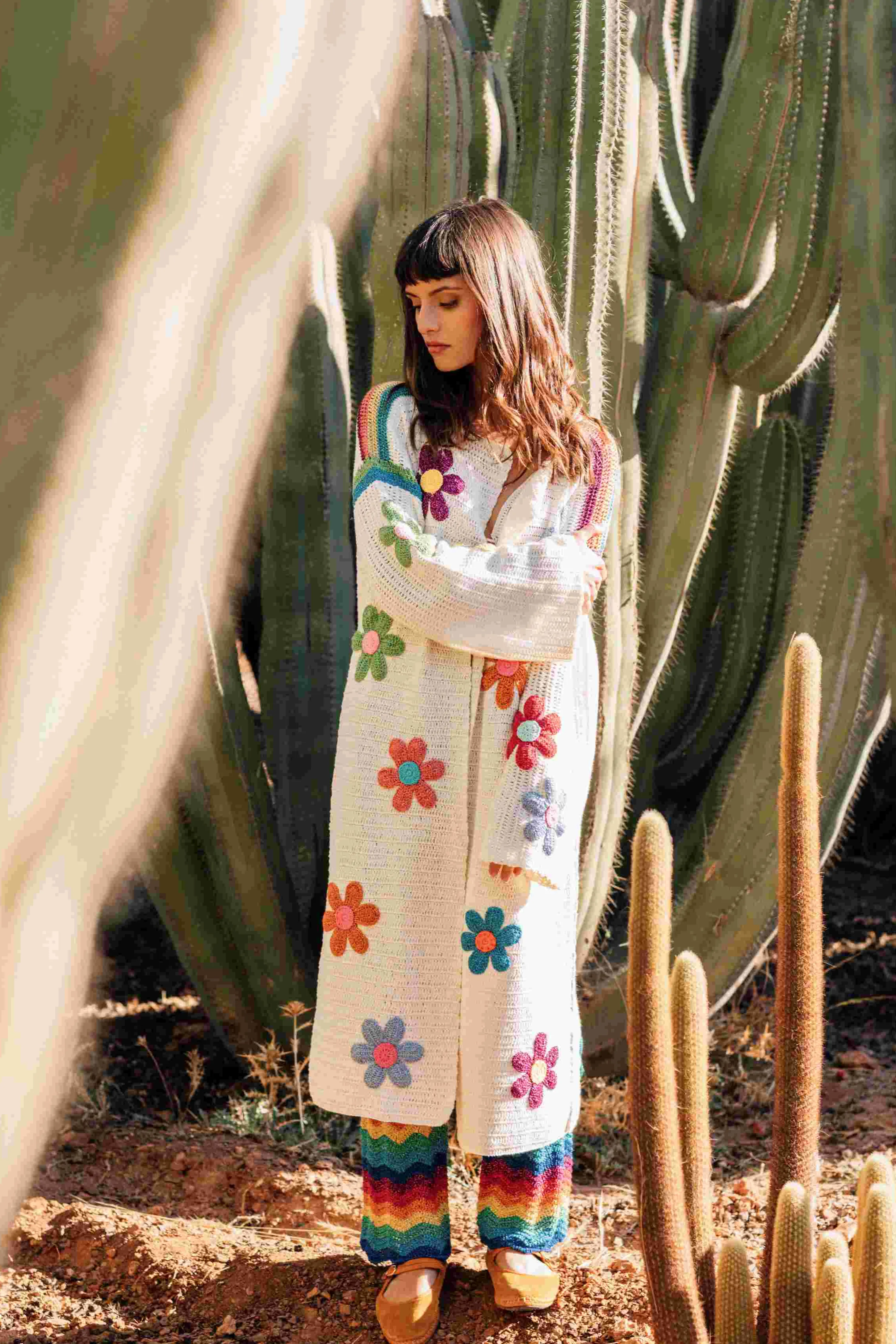 Rose Carmine Iconics|Coats-COAT ECRU FREE FLOWERS (Spring / Summer)