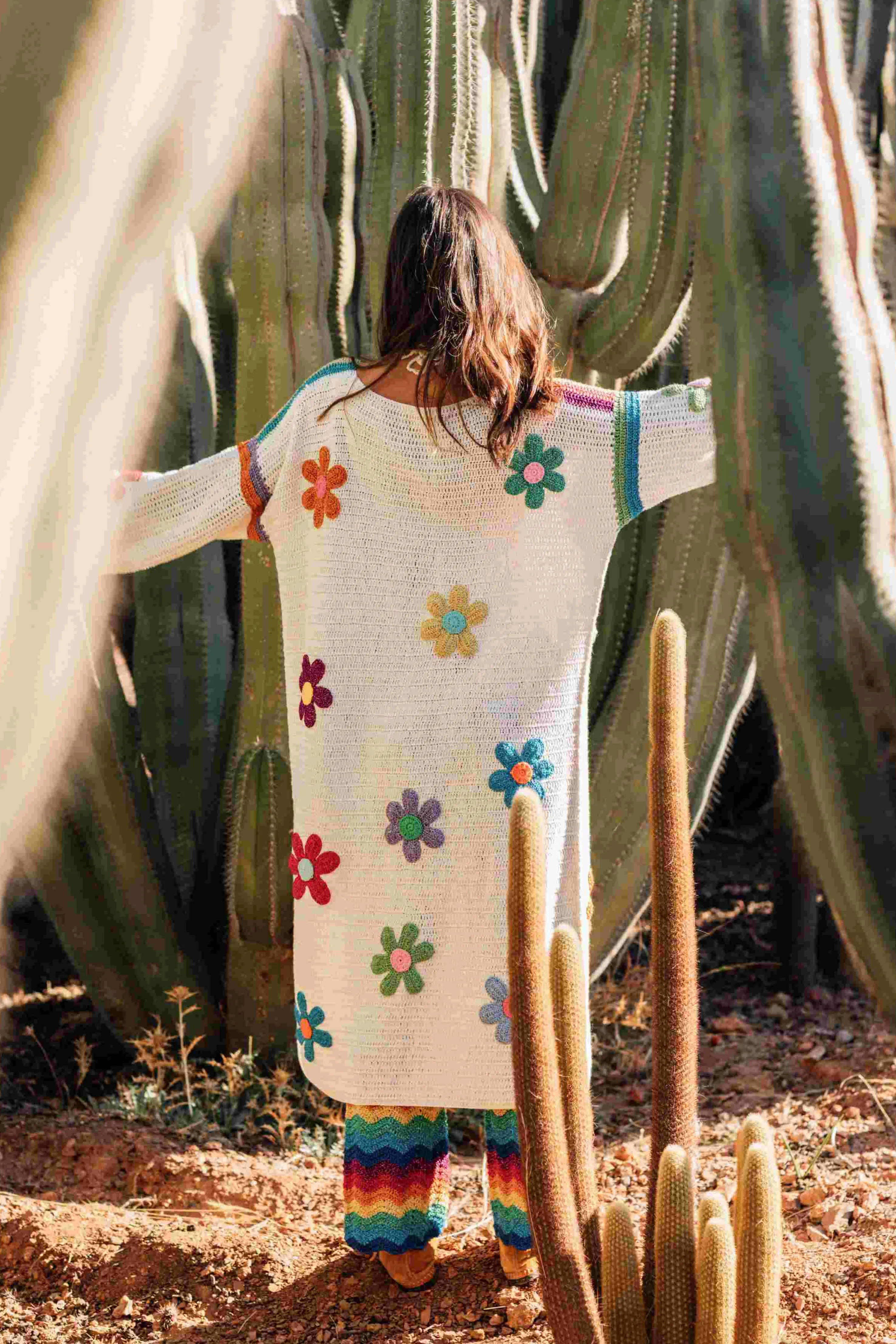 Rose Carmine Iconics|Coats-COAT ECRU FREE FLOWERS (Spring / Summer)