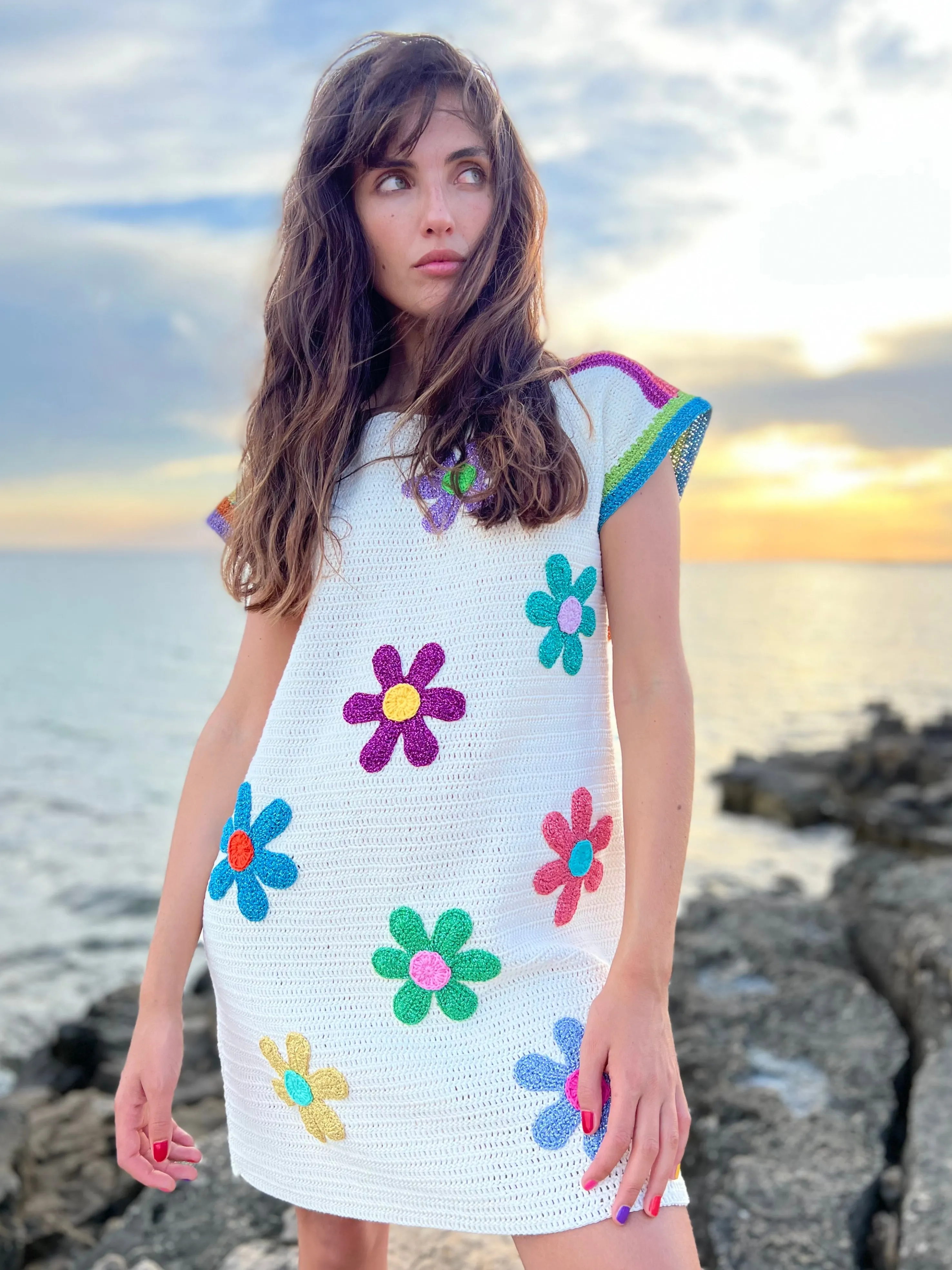 Rose Carmine Iconics|Dresses-DRESS NO SLEEVES FREE FLOWERS ECRU